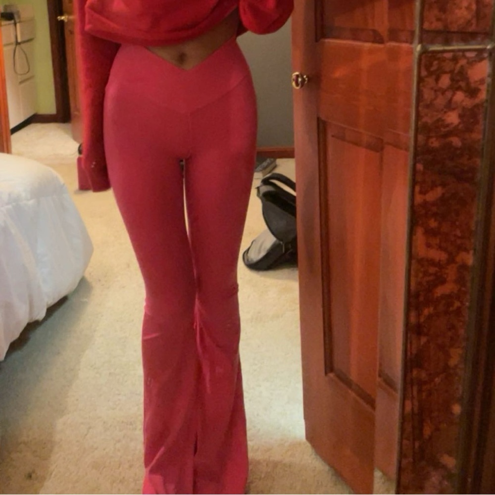 Aerie pink flare leggings